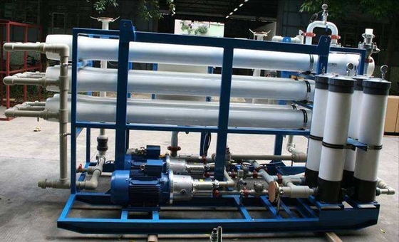 Κινητό εργοστάσιο RO Ηλιακό εργοστάσιο αφαλάτωσης θαλασσινού νερού Swro εργοστάσιο αφαλάτωσης δοχείου