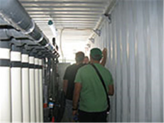 100TPH φίμπεργκλας υλικό 10kw εγκαταστάσεων αντίστροφης όσμωσης RO αφαλάτωσης
