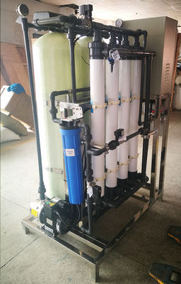 ultrafiltration σύστημα 0.75KW 2TPH αντίστροφης όσμωσης μεμβρανών εξαιρετικά καθαρό