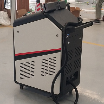 Χειροκίνητη μηχανή καθαρισμού λέιζερ 500W 1000W 2000W για αφαίρεση σκουριάς